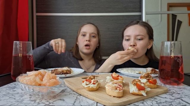 МУКБАНГ РИС С КУРИЦЕЙ 🍗🐥 БРУСКЕТТА С КРЕВЕТКАМИ И КУРИЦЕЙ 🥪 ПОМЕЛО 🍊 "ЛЮБИТЬ СЕБЯ"🌸