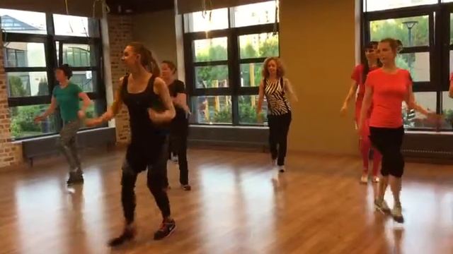 Латино вечеиринка с Eastetica смотреть онлайн