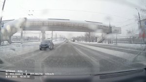 Задняя камера. 10.1 и 8.9 ПДД сужение дороги.