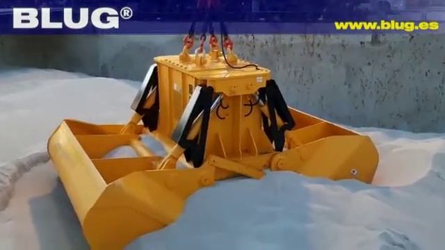 BLUG Dual scoop motor grab - For Bulk material / Cuchara material a granel смотреть онлайн