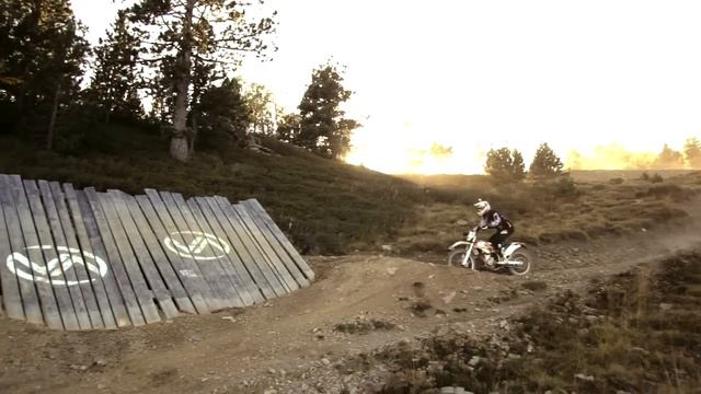KTM Freeride 350 - Next Peak: ANDORRA смотреть онлайн