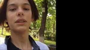 УЧИМСЯ КАТАТЬСЯ СИДЯ НА СКЕЙТБОРДЕ (неудачные кадры)