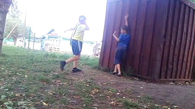 Брат не бросит смотреть онлайн