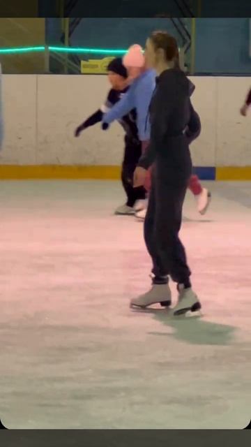 Каток за ручку Акрабатика #рис #love смотреть онлайн