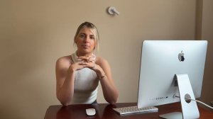 Как мастеру по загару использовать нейросети для своей работы?