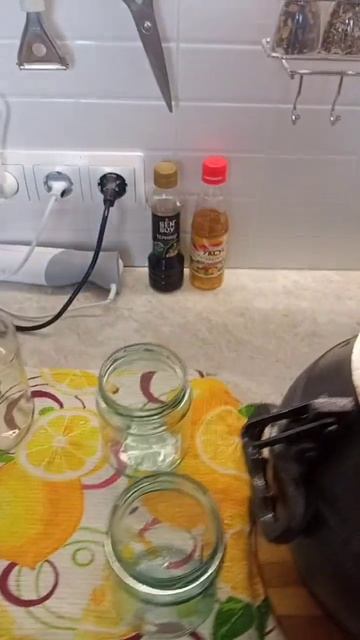 Тушёнка свиная в афгонском казане.