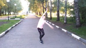 Кружит голову танец. МОНАТИК