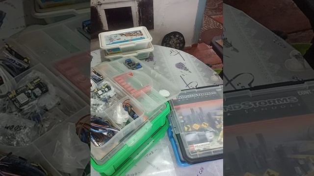 Обзор моих конструкторов Lego Mindstorms и Arduino смотреть онлайн