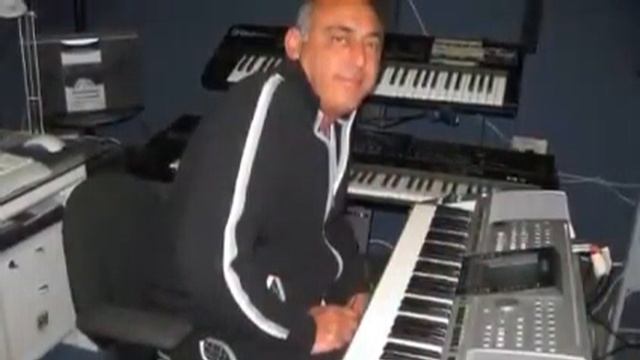 angut axchik-ALLINSTRUMENTS AND VOKAL BYHAKOP GALADJIAN