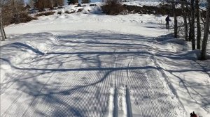 Downhill skiers try out cross country skiing / Winthrop, WA