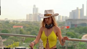 Vi Loca | Dubai sunset live mix| Organic house | Melodic House| Techno