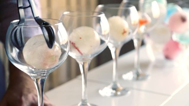 Kit de Coctelería Koala смотреть онлайн