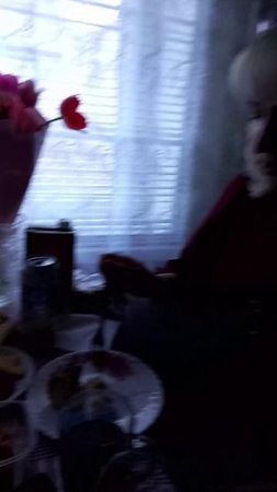 Сестрёнка у меня в гостях.