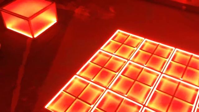 Extreme club Prievidza - tanečný parket смотреть онлайн