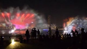 Шоу фонтанов в Сингапуре