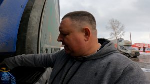 Летим домой в Екат.На дороге грязюка На стоянках мест нет бежим до базы✌️