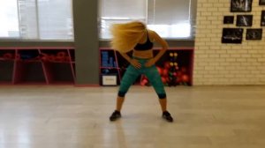 Zumba Mas Macarena - Yael Ringel