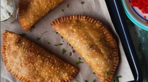 🔥 Хрустящие постные чебуреки с картошкой и грибами – идеальное тесто без лишнего масла! 😍