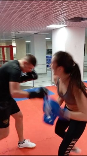 🥊Бокс в Ялте 🕖19:00 ✅ Понедельник ✅ Среда ✅ Пятница ☎️ +79783343200 по всем вопросам