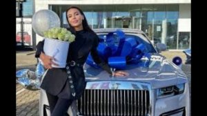 Жена рэпера Джигана Оксана Самойлова подала заявление на ликвидацию убыточного бизнеса