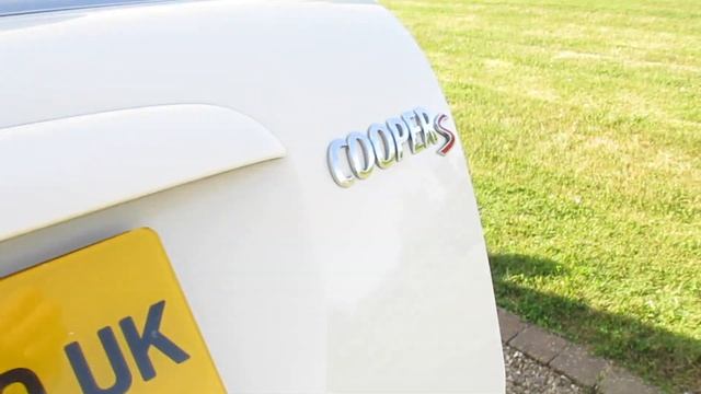 2010 Mini Cooper S LCi N18 Chilli Pack White смотреть онлайн