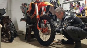 меняю колёса на эндуро мотоцикле Regulmoto Holeshot