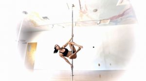 5 Beginner Pole Tricks YOU Should Know! - Tutorial by @Elizabeth_bfit
