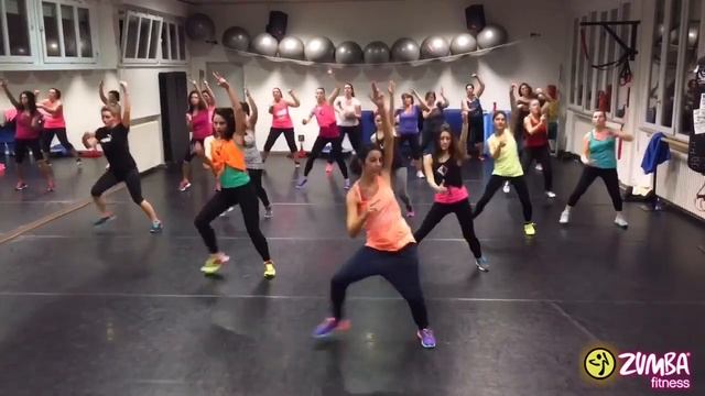 Osmani García Ft Chocolate - Fuleale El Tanque Zumba Fitness смотреть онлайн