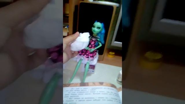 Видео как сделать шапку для куклы смотреть онлайн