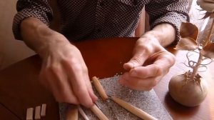 Резьба по дереву  Урок 1 “Роза“ как вырезать сердцевину бутона Carving a wooden rose