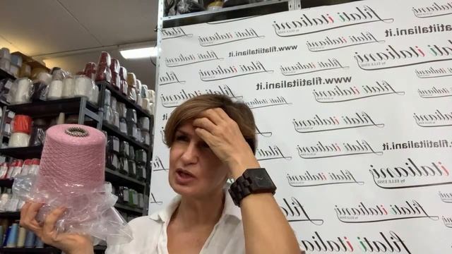 КАШЕМИР ГРЕБЕННОЙ, БУКЛЕ и ПАЙЕТКИ смотреть онлайн