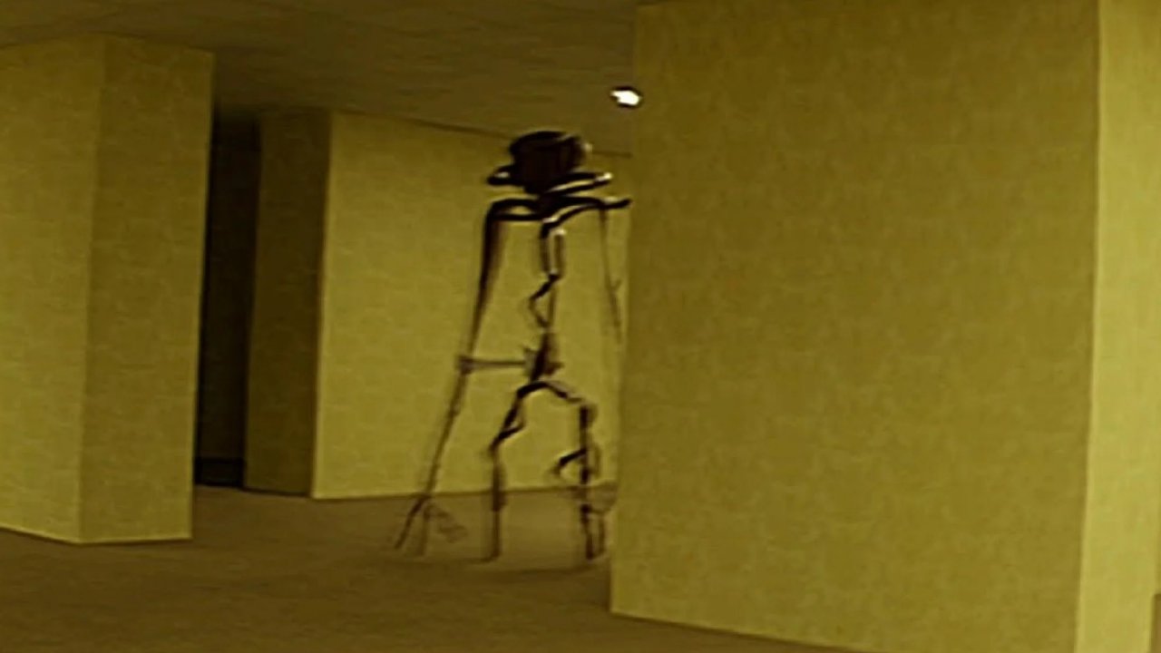 Играю в первый horror на ПК в роблокс смотреть онлайн