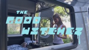Sinitsa | Energizing Afro House & Indie Dance RV Set In Australia