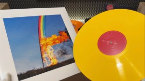 Распаковка и обзор виниловой пластинки Sigur Ros - Átta (Yellow Vinyl)