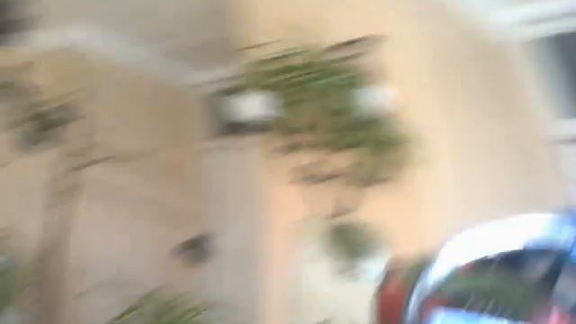 25. 07. Гилюн краску не дала,- кинулась драться и поцарапала мне шею смотреть онлайн