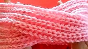 Пышная резинка спицами