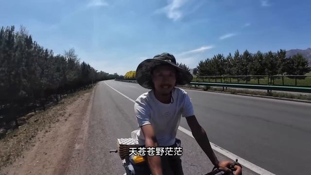 夏季騎行內蒙古，天氣太熱困了橋底睡一覺，兩天趕到縣城取快遞 смотреть онлайн