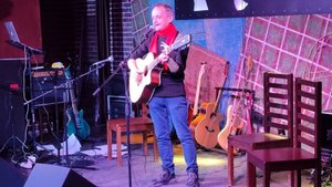 Губит людей вода (переделка песни из кф Не может быть)