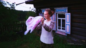 ПОЙМАЛИ ЗМЕЮ ВОЗЛЕ КУР! НАВОДИМ ЧИСТОТУ | ГРОЗА ЗАСТАЛА В РАСПЛОХ