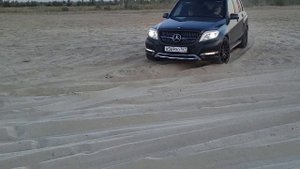 Mercedes GLK 220, немного песка