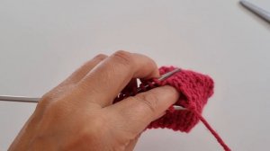 Как сшить капор трикотажным швом петля в петлю иголкой