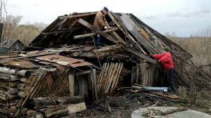 Архив 2023 г. Ломать нельзя отставить! Приступили к ликвидации... сарая. Весна в деревне.