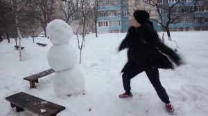 как отпиздить снеговика (перезалив)