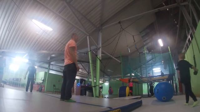 Трамплин 108 Мы научим тебя Летать! смотреть онлайн