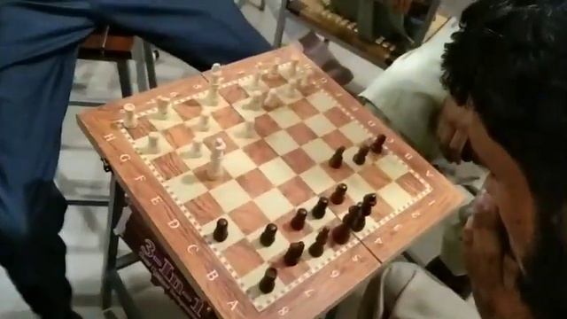 |Chess Titan| How to Play chess ♟️ For Beginners| смотреть онлайн