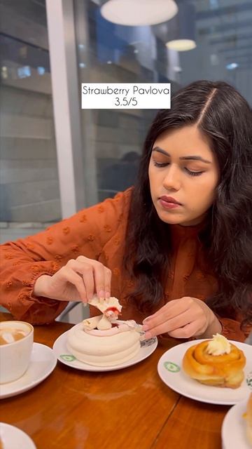 Snickers Mousse Cake is a must  Peyala  food