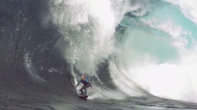 ma session de surf à Nazaré смотреть онлайн