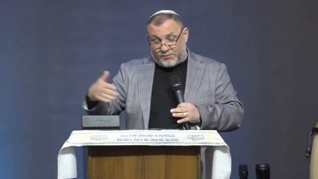 Андрій Шмайцер Не поводьте себе так як інші народи