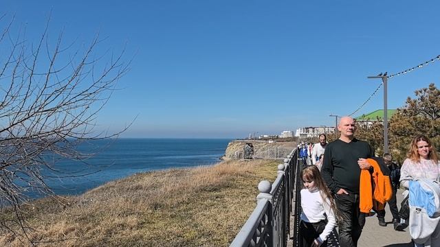 Анапа.Море.Тепло и многолюдно