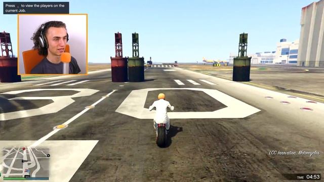 SKY QUAD BIKE SUMO! (GTA 5 Funny Moments) смотреть онлайн